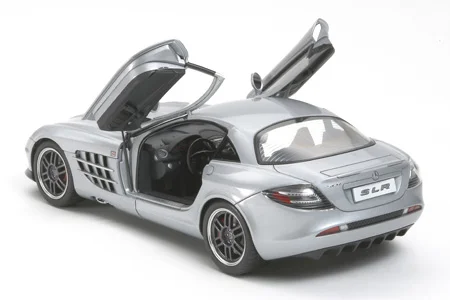 Tamiya 1/24 Mercedes Benz Slr722 — image 3 of 9