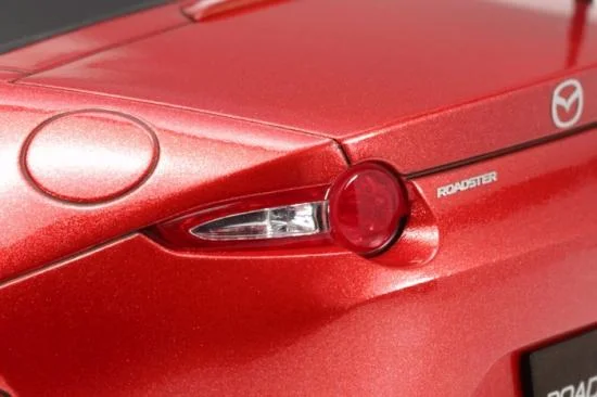 Tamiya 1/24 Mazda Mx-5 — image 14 of 16