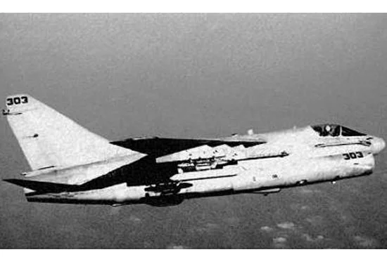 Dragon A-7E Corsair II — image 1 of 13