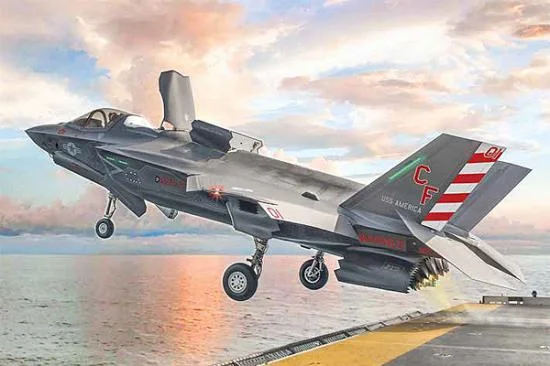 Italeri Lockheed F-35B — image 1 of 15