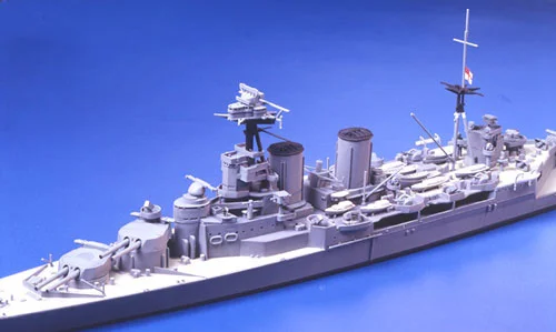 Tamiya Hood + E Class Destroyer — image 5 of 6