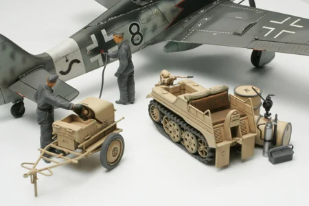 Tamiya Aps Unit + Kettenkraftrad — image 2 of 3