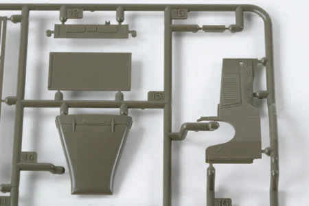 Tamiya US 2.5T 6X6 Truck — image 2 of 6