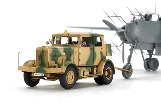 Tamiya 1/48 Heavy Tractor SS-100 — image 1 of 6