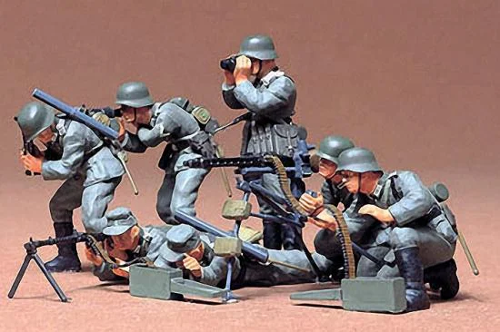 Tamiya German Machine Gun Troops — image 2 of 2