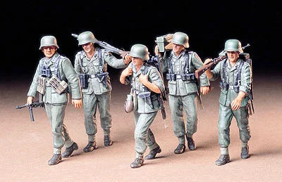 Tamiya German Machine Gun Crew — image 2 of 2