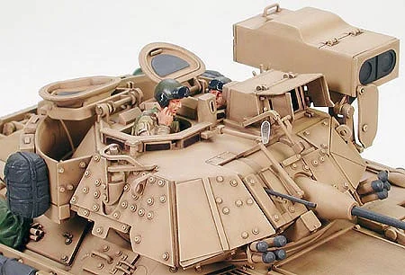Tamiya M2A2 Ods Ifv Bradley — image 11 of 12