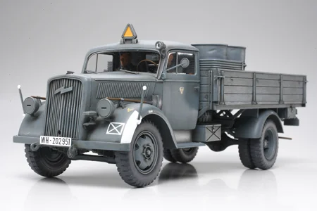 Tamiya German 3Ton 4X2 Cargo Truck — image 2 of 5