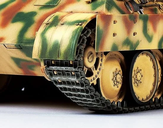 Tamiya 1/35 Panther Ausf.D — image 12 of 17