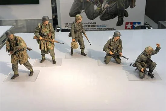 Tamiya 1/35 German Infantry Late WWII — image 2 of 2
