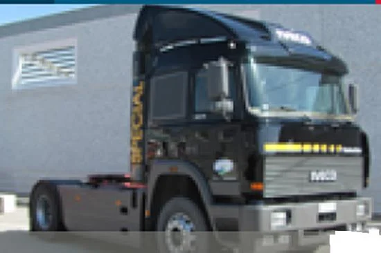 Italeri Iveco Turbostar 190.48 Special — image 1 of 15