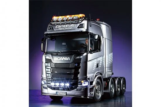 Tamiya Scania 8X4/4 &mdash; image 2 of 15