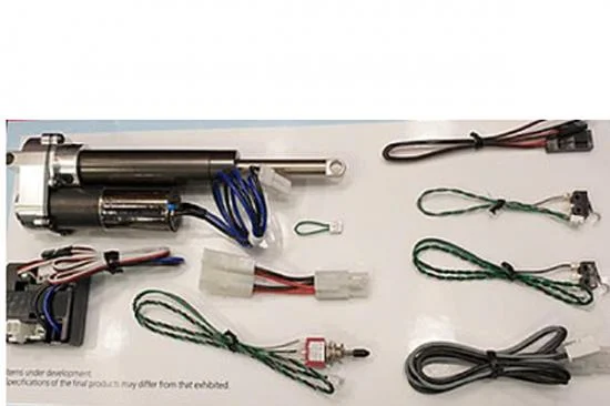Tamiya Volvo FH-16 8X4 Tow Truck Actuator Set — image 1 of 4