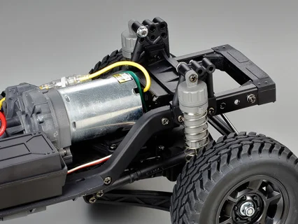 Tamiya Land Rover 1990 Defender 90 (CC-02) &mdash; image 8 of 12
