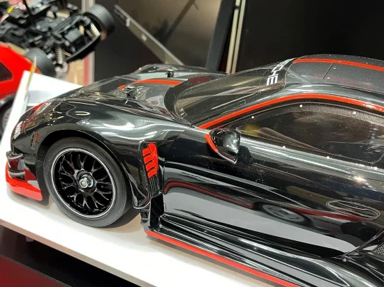 Tamiya Porsche 911 GT3 R 992 (TT-02) — image 8 of 13