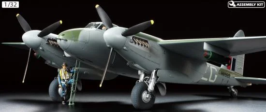 Tamiya 1/32 Mosquito Fb Mk VI — image 2 of 20