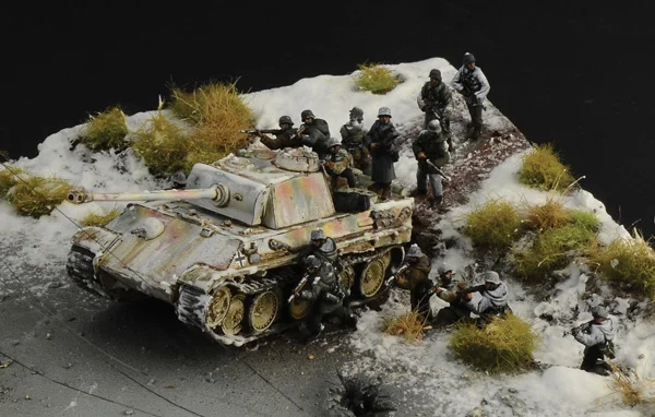 Italeri Bastogne Siege MDF Version 80th Anniversary — image 3 of 13
