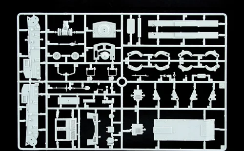 Italeri Semovente L40 da 47/32 — image 6 of 8