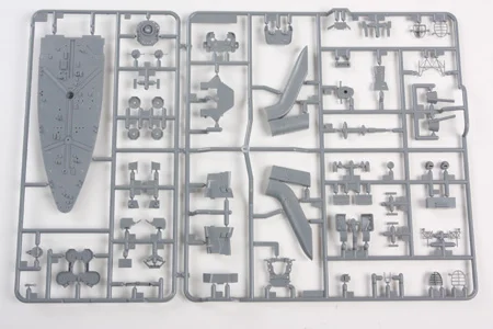 Tamiya 1/350 Japanese Heavy Cruiser Tone — image 11 of 12