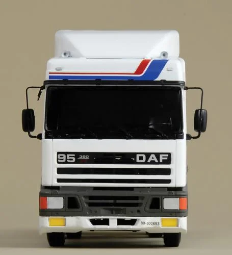 Italeri Daf 95 Master Truck — image 18 of 28