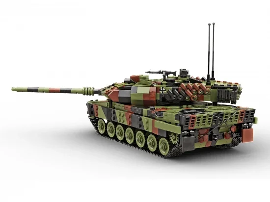 German Leopard 2a6 Main Battle Tank  &mdash; image 2 of 5