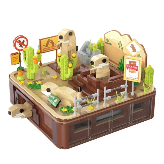 Groundhog life-world — image 3 of 5