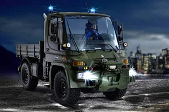 Carson Unimog U300 RTR - Green &mdash; image 2 of 3