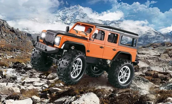EE 1:14 Radio Control Land Rover Defender — image 10 of 17
