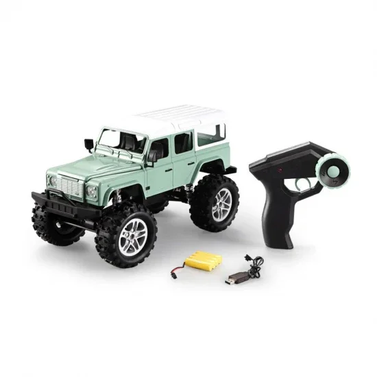 EE 1:14 Radio Control Land Rover Defender — image 6 of 17