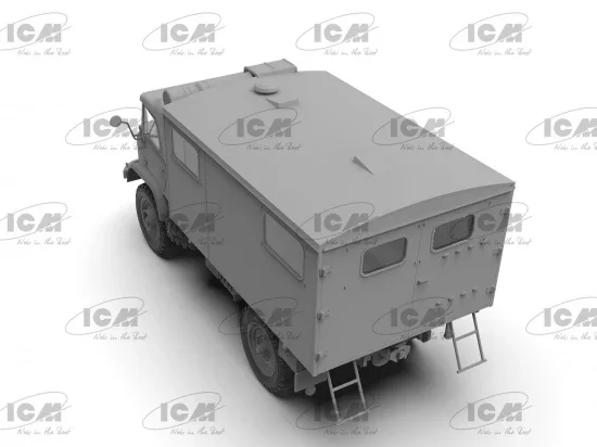 Unimog S 404 with box body - German military truck &mdash; image 7 of 21