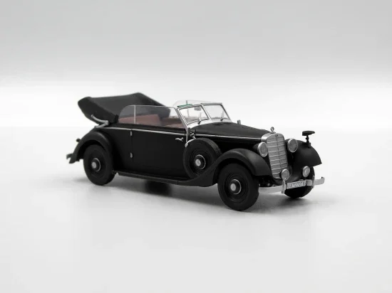 Typ 320 (W142) Cabriolet - WWII German Staff Car — image 6 of 20