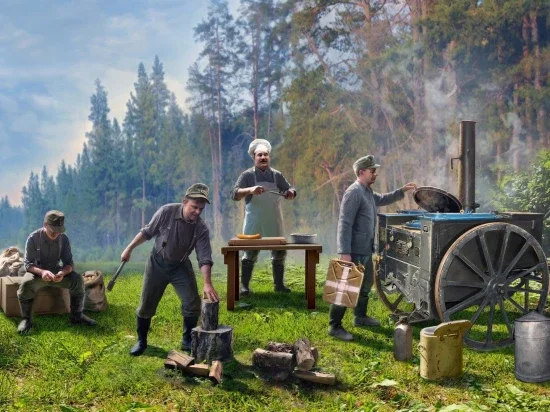 Feldküche - WWII German Field Kitchen with cooks — image 1 of 3