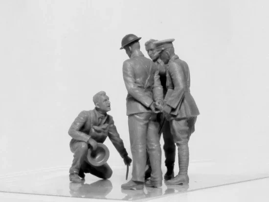 WWI British Tank Crew 4 Figures &mdash; image 7 of 13