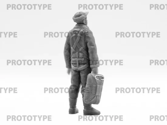 USAAF Bomber Pilots & Ground Personnel (1944-1945) 5 Figures — image 7 of 25