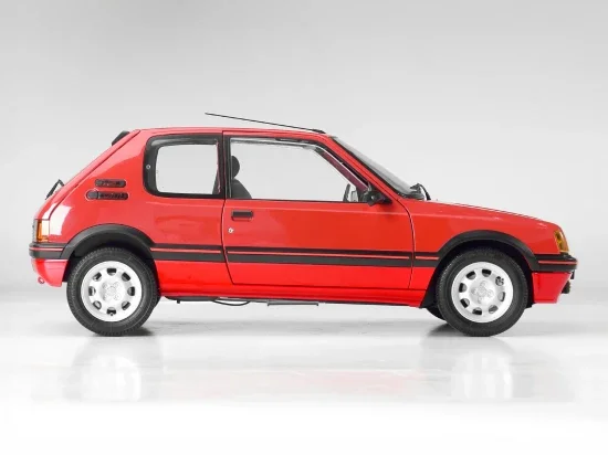 Red Peugeot 205 1.9 GTI 1:8 Scale Full Metal Kit — image 7 of 9