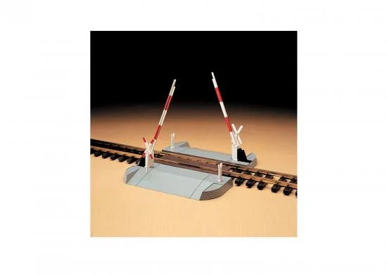 LGB Crossing Gates &mdash; image 2 of 2