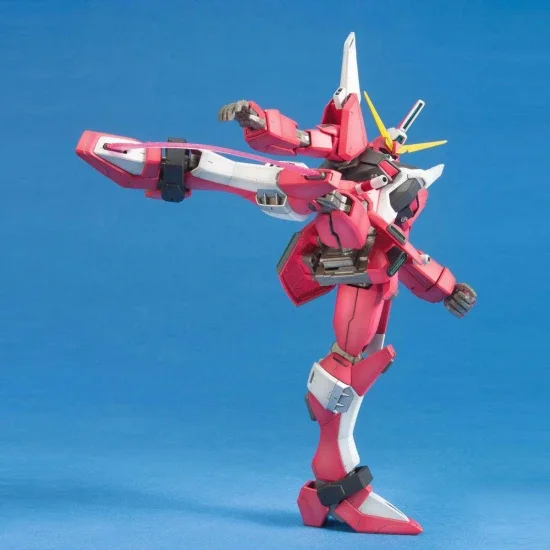 MG 1:100 Infinite Justice Gundam &mdash; image 3 of 4