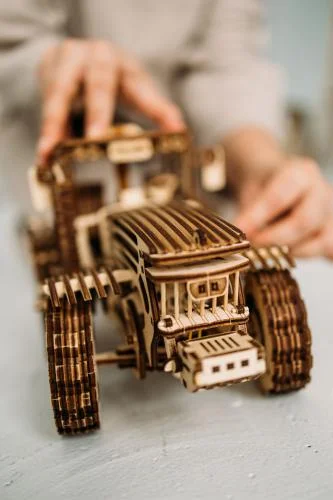 Wood Trick Tractor — image 3 of 5