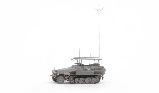 Zvesda Sd.Kfz 251/3 Ausf.B Radio Car — image 10 of 12