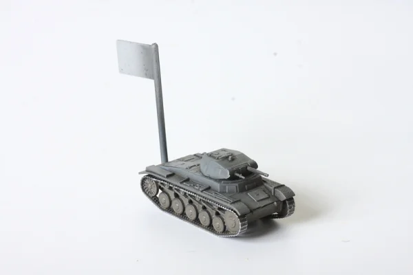 Zvezda 1:100 German Light Tank Snap Kit — image 3 of 5