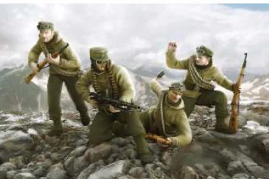 Zvezda Soviet Hq WWII Staff — image 2 of 6