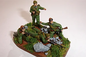 Zvezda 1/72 Soviet Paratroops — image 2 of 9