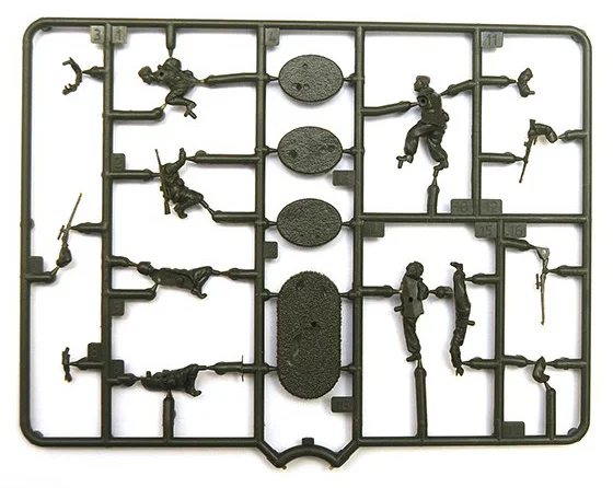 Zvezda 1/72 Soviet Snipers — image 5 of 8
