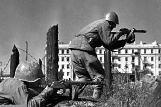 Zvesda Soviet Machine Gun Squad &mdash; image 2 of 7
