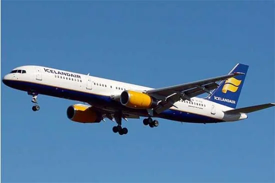 Zvezda Boeing 757-200 — image 2 of 10