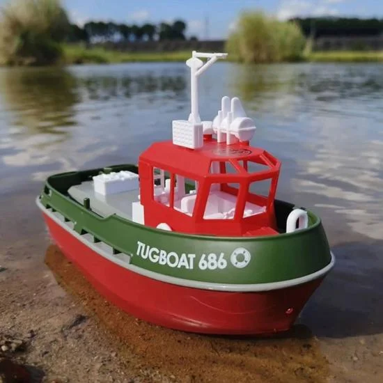 Henglong 1:72 Mini Tugboat - Green — image 2 of 2