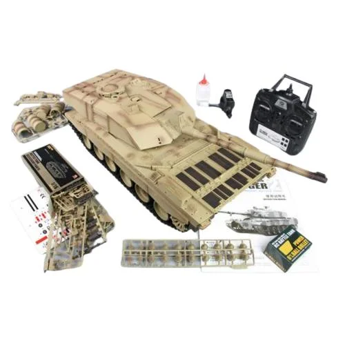 Henglong 1:16 US British Challenger 2 with Infrared Battle System (2.4GHz + Shooter + Smoke + Sound) — image 1 of 5