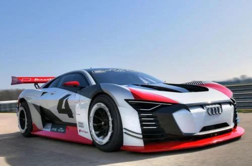 HPI RS4 Sport 3 Flux - Audi E-Tron Vision GT — image 7 of 10