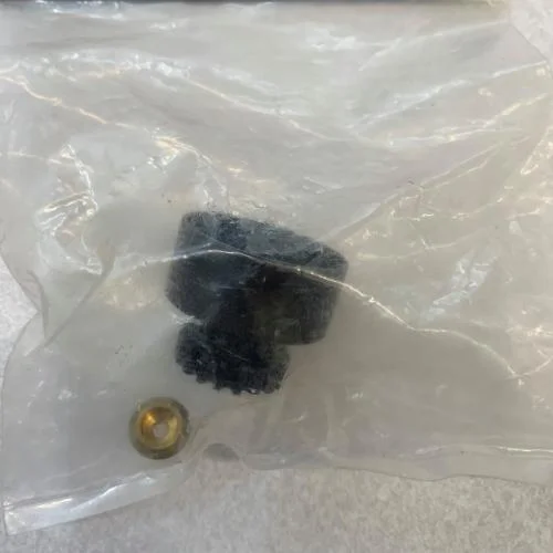 Hobao 2-Speed Clutch Bell W/Pinions — image 1 of 3