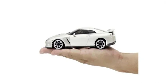 Kyosho First Mini-Z 1:28 Nissan GT-R R35 Silver — image 8 of 8
